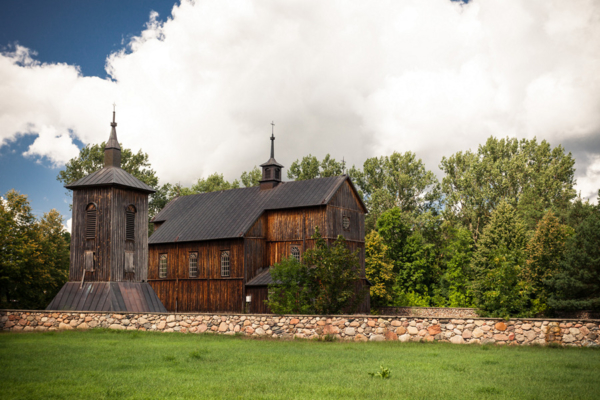 Kramarzewo latem, kościół św. Barbary Kramarzewo, polish wooden church, architektura drewniana podlasia, Maciej Nowakowski