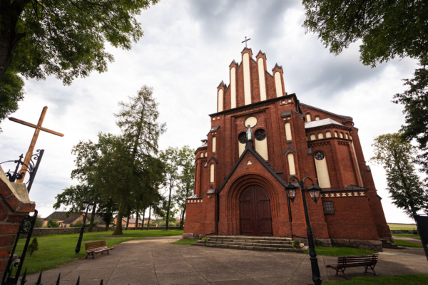 Kościół w Słuczu, Maciej Nowakowski